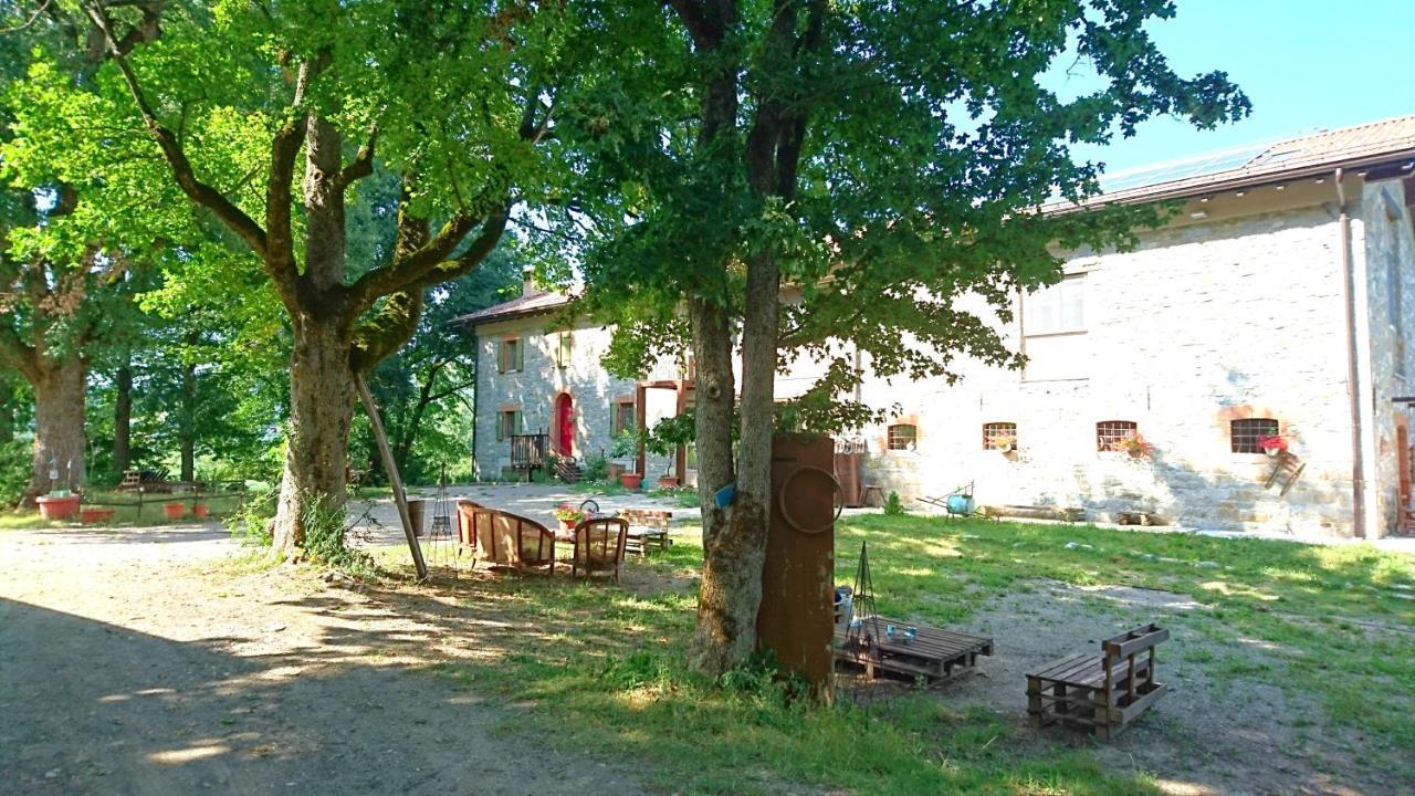Due Principi E Una Fata Sestola Extérieur photo